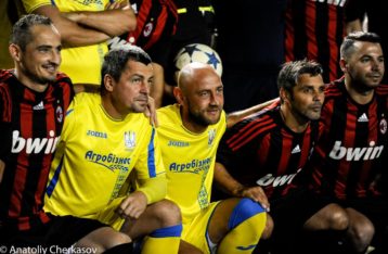 Відео: Ветерани VS Легіонери Канади