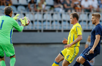 Відео: У Маріуполі замість “Динамо”